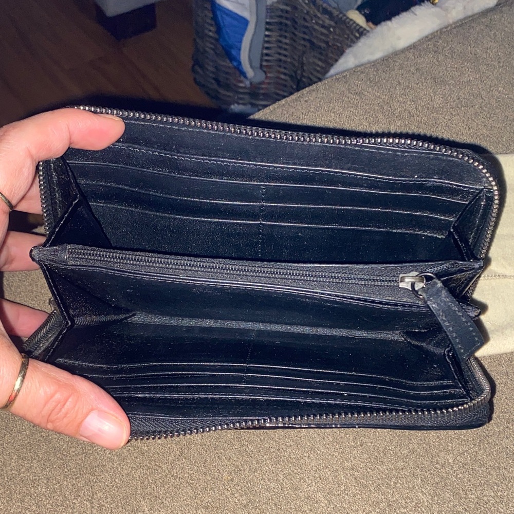 Burberry Black and Gray Checkered Wallet - Picture 3 of 4